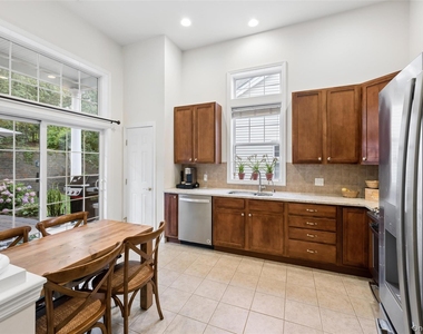 228 Sonata Court - Photo Thumbnail 2