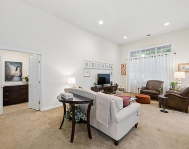 228 Sonata Court - Photo Thumbnail 14