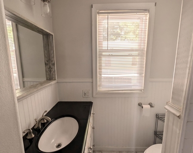 24 Madison Avenue - Photo Thumbnail 9
