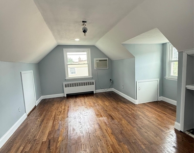 6 Gateway Street - Photo Thumbnail 11