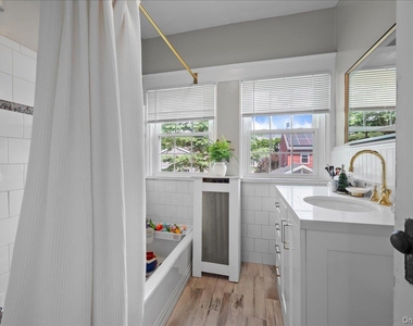 116 Soundview Avenue - Photo Thumbnail 29