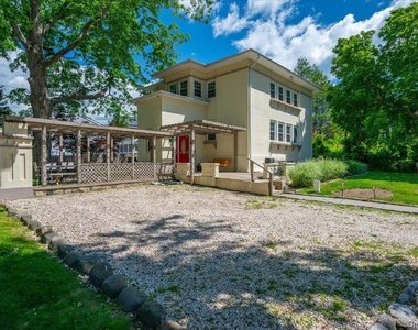116 Soundview Avenue - Photo Thumbnail 3