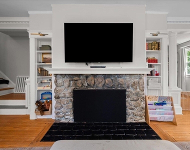 116 Soundview Avenue - Photo Thumbnail 12