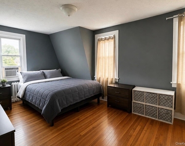 3158 Lincoln Avenue - Photo Thumbnail 4