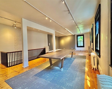 6378 Mill Street - Photo Thumbnail 4