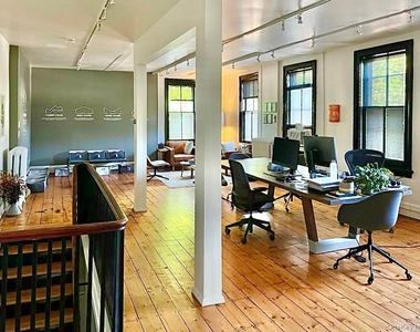 6378 Mill Street - Photo Thumbnail 10