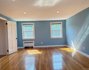 270 Gainsborg Avenue E - Photo Thumbnail 9