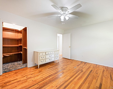 71 Pinewood Drive - Photo Thumbnail 11