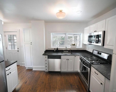 14 S Cedar Street - Photo Thumbnail 8