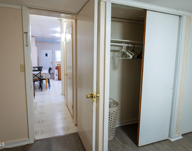 2209 15th Street - Photo Thumbnail 5
