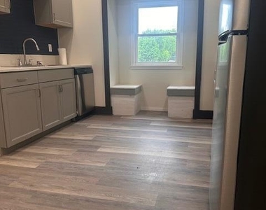 238 8th Street - Photo Thumbnail 13