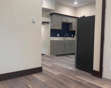 238 8th Street - Photo Thumbnail 12