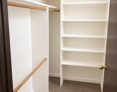 307 Rock Avenue - Photo Thumbnail 4