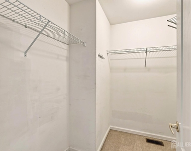 315 Birch Court - Photo Thumbnail 17