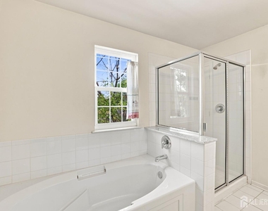 315 Birch Court - Photo Thumbnail 19