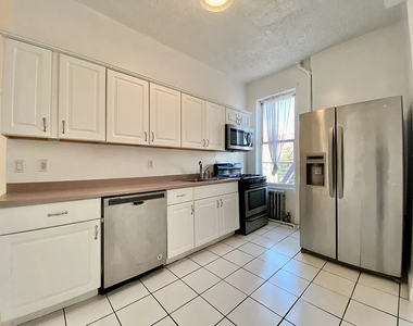 253 Nassau Avenue - Photo Thumbnail 1