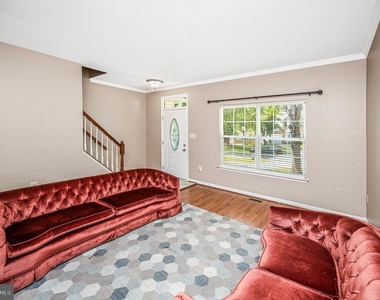 11 Ashley Court - Photo Thumbnail 5