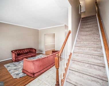 11 Ashley Court - Photo Thumbnail 3