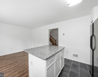 46733 Woodmint Terrace - Photo Thumbnail 11