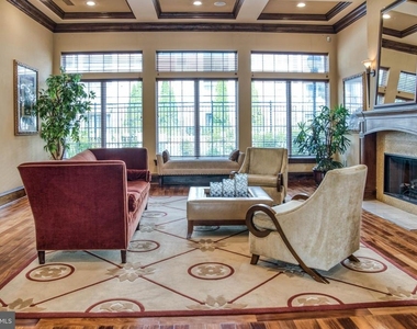 12901 Centre Park Circle - Photo Thumbnail 23