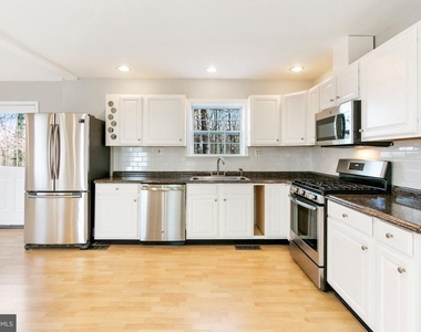 6341 Dogwood Place - Photo Thumbnail 11