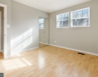 6341 Dogwood Place - Photo Thumbnail 20