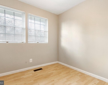 6341 Dogwood Place - Photo Thumbnail 18