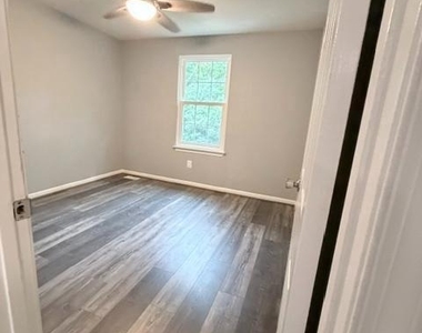 14934 Lady Madonna Court - Photo Thumbnail 14