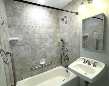 6933 Tyndale Street - Photo Thumbnail 16