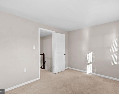 2110 Whisperwood Glen Lane - Photo Thumbnail 19