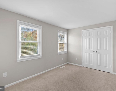 2110 Whisperwood Glen Lane - Photo Thumbnail 21