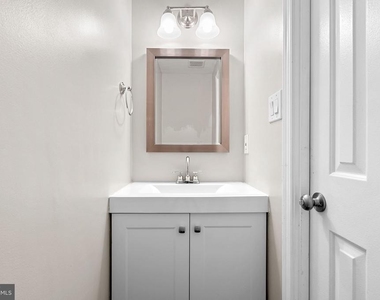 2110 Whisperwood Glen Lane - Photo Thumbnail 6
