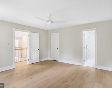 11109 Elmview Place - Photo Thumbnail 19