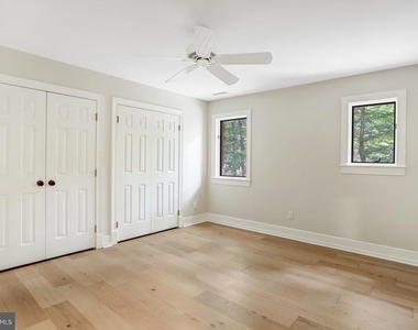 11109 Elmview Place - Photo Thumbnail 24