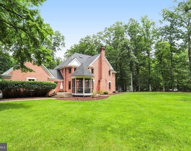 11109 Elmview Place - Photo Thumbnail 35