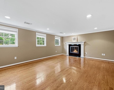 1432 Filene Court - Photo Thumbnail 26