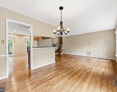 1432 Filene Court - Photo Thumbnail 5