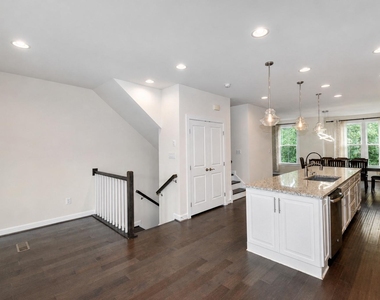 3171 Virginia Bluebell Court - Photo Thumbnail 16