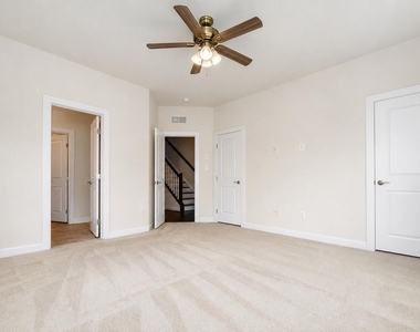 3171 Virginia Bluebell Court - Photo Thumbnail 32