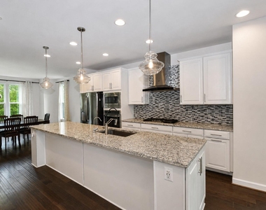 3171 Virginia Bluebell Court - Photo Thumbnail 11
