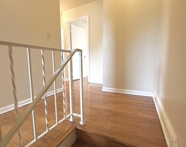 3156 Cedar Grove Drive - Photo Thumbnail 8