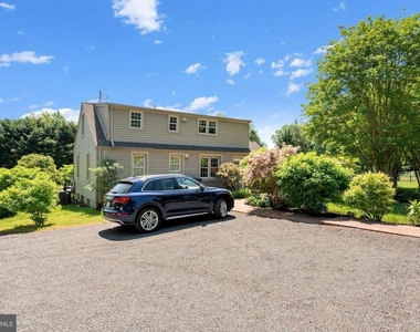 636 Walker Road - Photo Thumbnail 22
