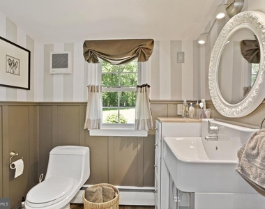 636 Walker Road - Photo Thumbnail 18