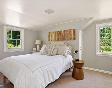 636 Walker Road - Photo Thumbnail 17