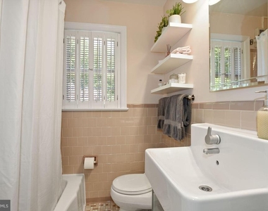 636 Walker Road - Photo Thumbnail 19