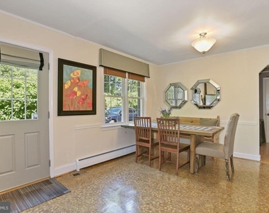 636 Walker Road - Photo Thumbnail 12