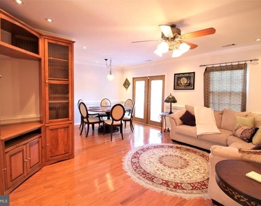 6603 Forbush Court - Photo Thumbnail 2