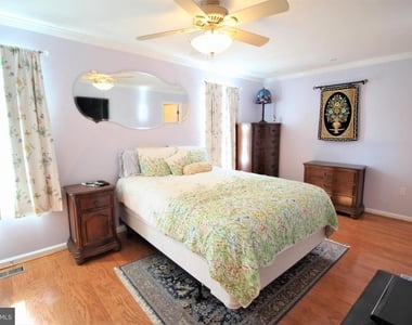 6603 Forbush Court - Photo Thumbnail 11