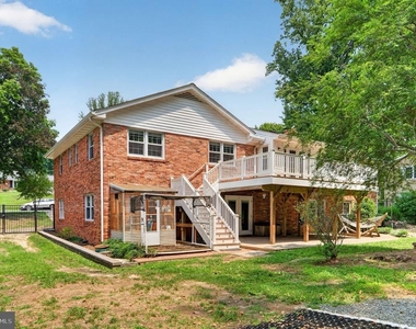 6443 Walters Woods Drive - Photo Thumbnail 80