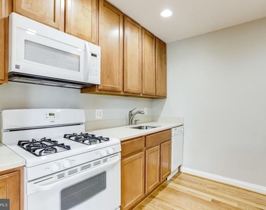 3515 Washington Boulevard - Photo Thumbnail 7